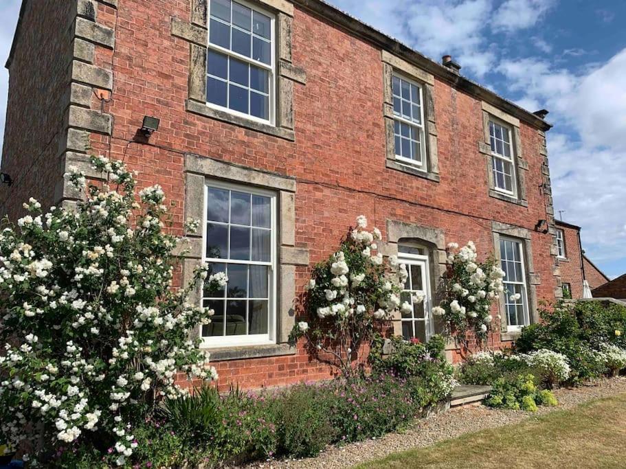 The Old Granary At Red House Farm Villa Ripon Eksteriør billede