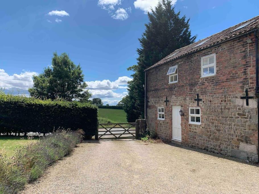 The Old Granary At Red House Farm Villa Ripon Eksteriør billede